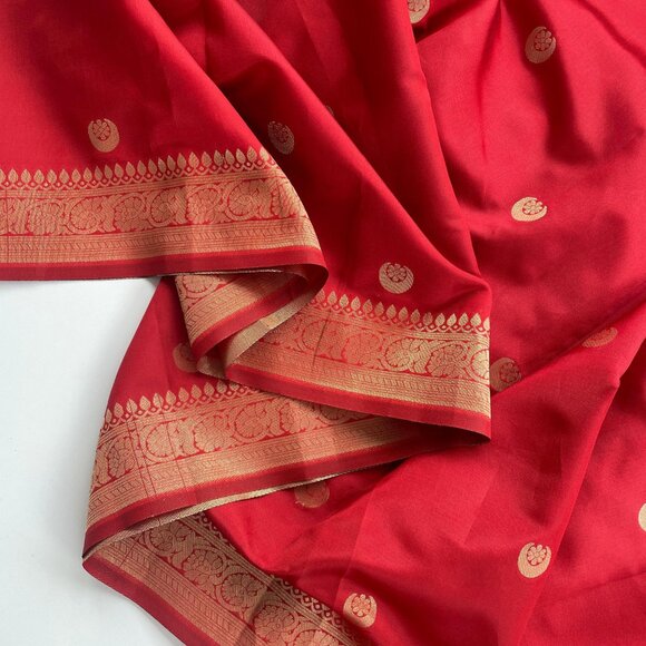 Banarasi Silk Saree - Picture 9 of 14
